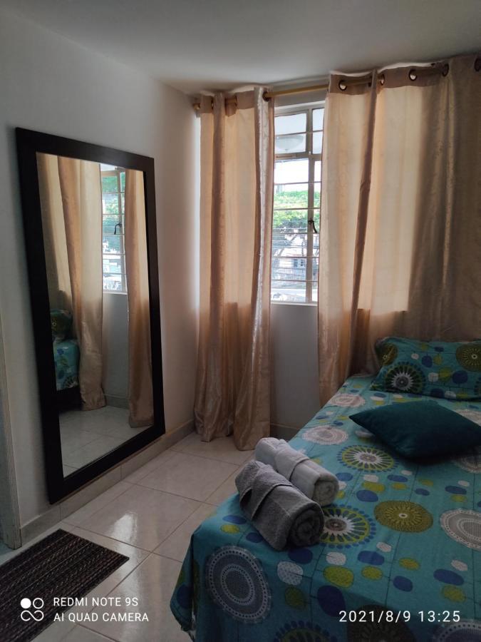 Home To Go Hostal Apartamentos Cali Exterior foto