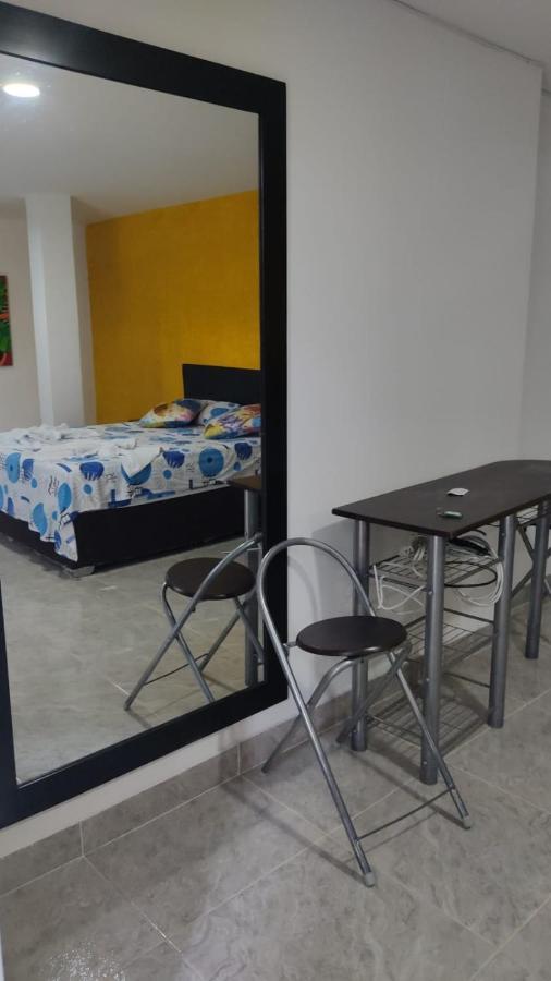 Home To Go Hostal Apartamentos Cali Exterior foto