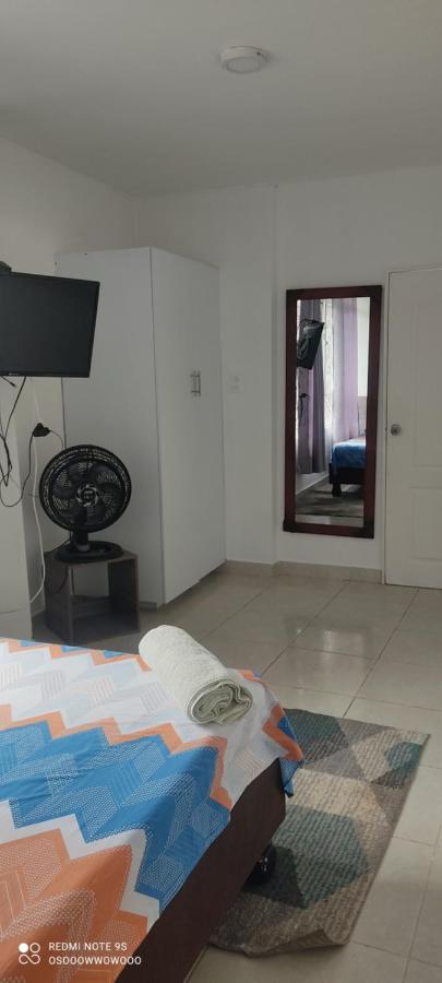 Home To Go Hostal Apartamentos Cali Exterior foto